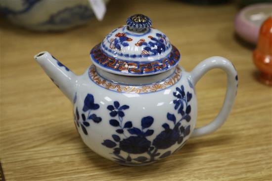 Two Chinese blue and white teapots tallest 23cm